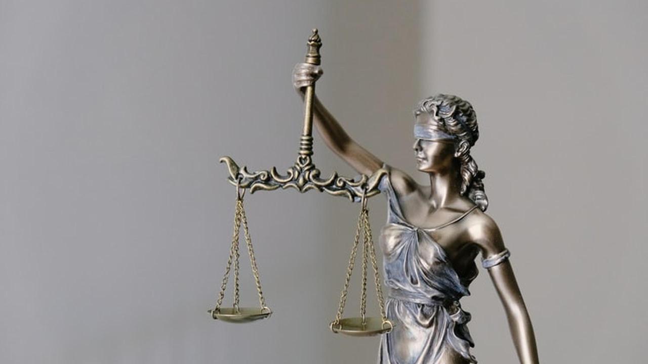 Apa Saja Prinsip Dasar Hukum Yang Berlaku Di Indonesia