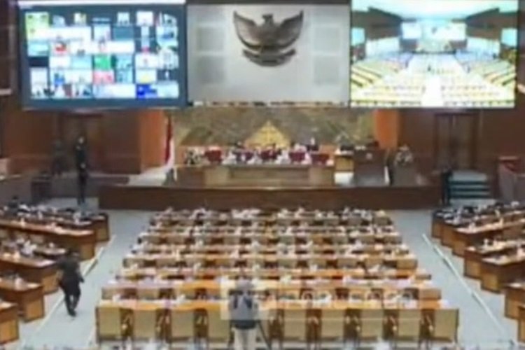 Bagaimana Proses Legislasi Di Parlemen Indonesia